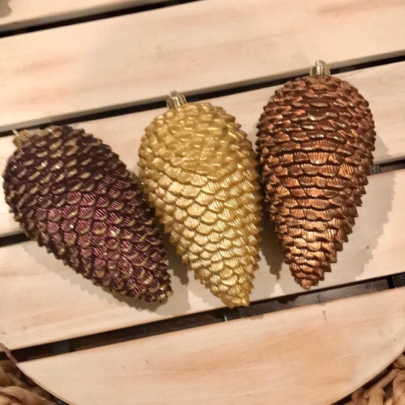 Set of 3 XL Vintage Pinecone Ornaments - Picture 7 of 16